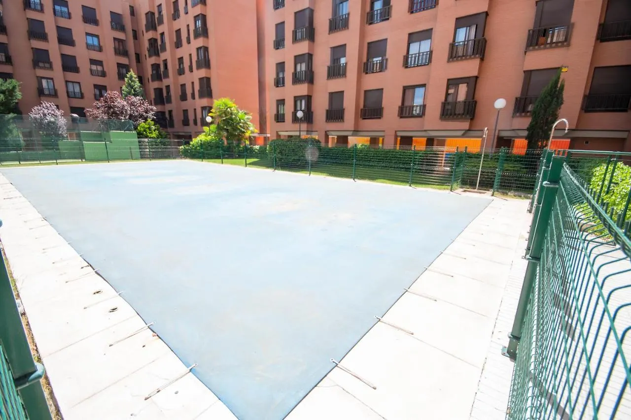 For Your Rentals Comodo Y Tranquilo Apartamento Temporal Aeropuerto Cmp9 Madrid 0*,